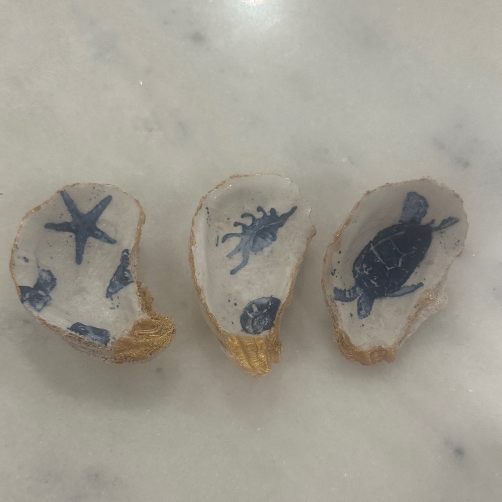 Decorative Seashell Trinket Dishes with Blue Sea Life Design